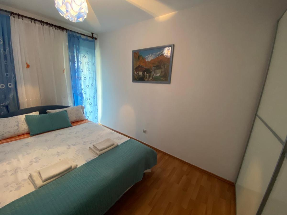 Appartamento Pantos Porec Esterno foto
