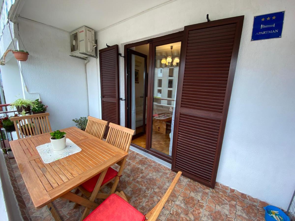 Appartamento Pantos Porec Esterno foto